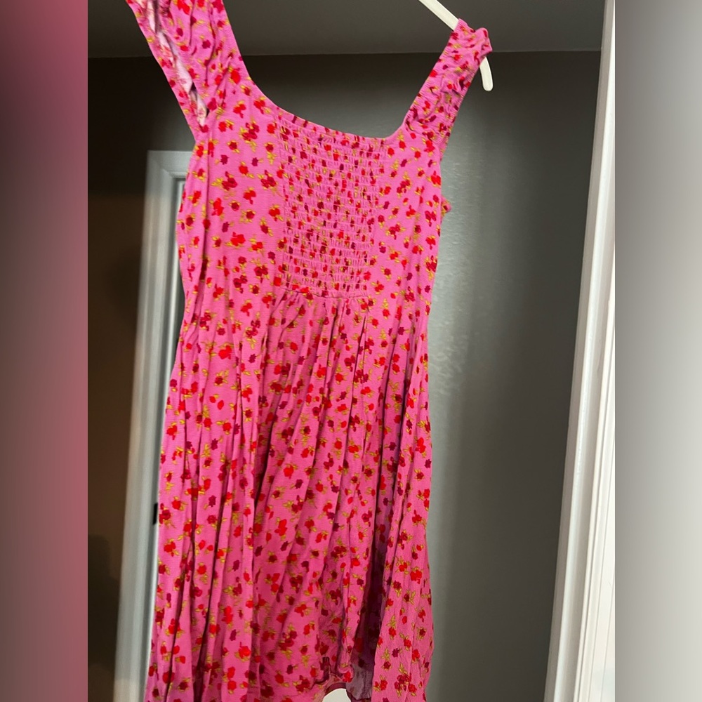 Pink floral summer dress - Picture 3 of 5